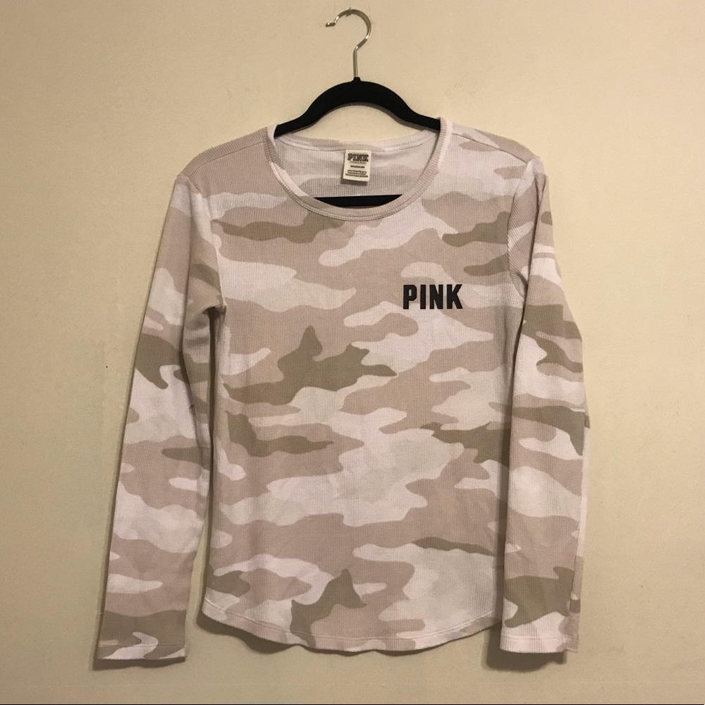 PINK Victoria’s Secret Thermal, camouflage print, SMALL